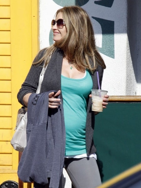 pregnant Rebecca Gayheart work out in LA - Growing Your Baby