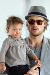 Gabriel Aubry with daughter Nahla at the airport