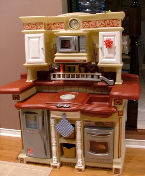 Kid Tested: Step2 Party Time Kitchen : Growing Your Baby