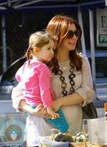 Alyson Hannigan with daughter Satyana @ the market