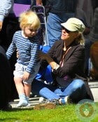 Naomi Watts with son Sammy at the market in La