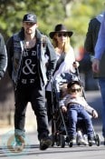 Nicole Richie, Joel Madden, Sparrow Madden, Harlow Madden at the Australia Zoo