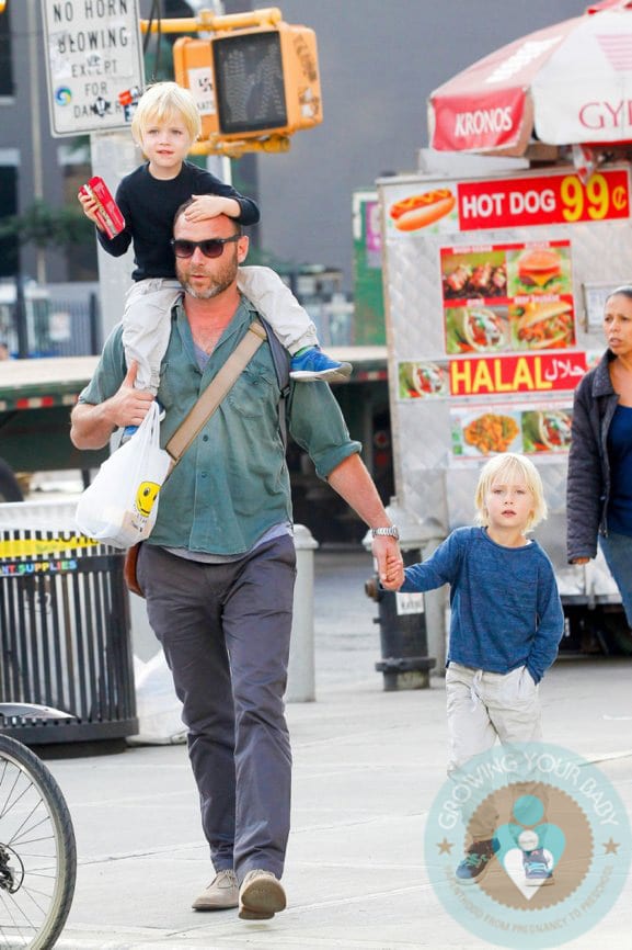 Liev Schreiber out in NYC with his sons Alexander Pete and Samuel Kai ...