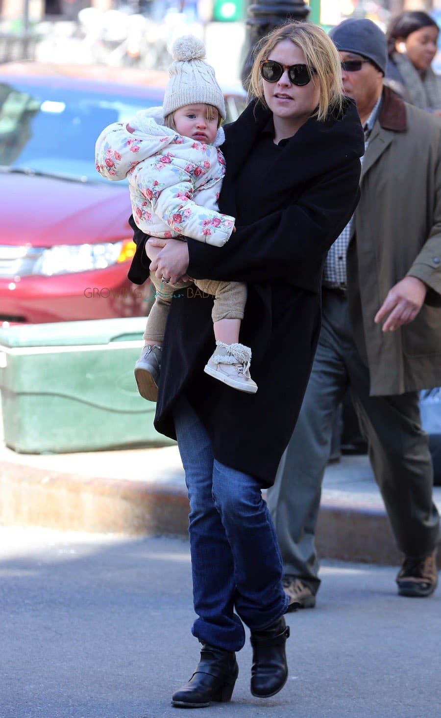 Jenna Bush-Hager out in NYC with daughter Mila - Growing Your Baby