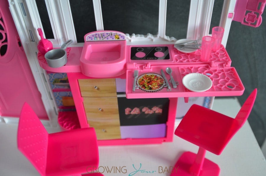 barbie getaway house