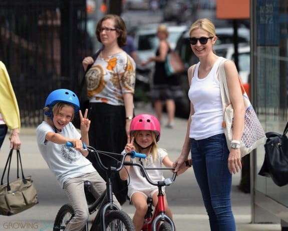 Kelly Rutherford Slams Judge's Decision To Send Her Children Back To Monaco