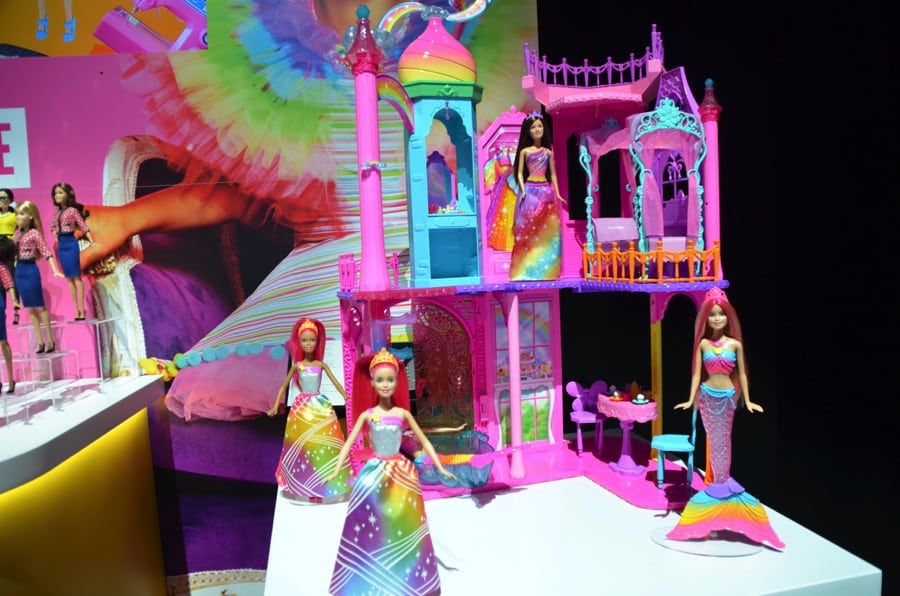 rainbow barbie house