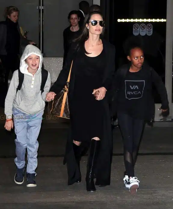 Angelina Jolie arrives at Los Angeles International Airport with kids  Maddox and Knox. Featuring: Angelina Jolie, Maddox Chivan Jolie-Pitt, Knox  Leon Jolie-Pitt Where: Los Angeles, California, United States When: 22 Jun  2016