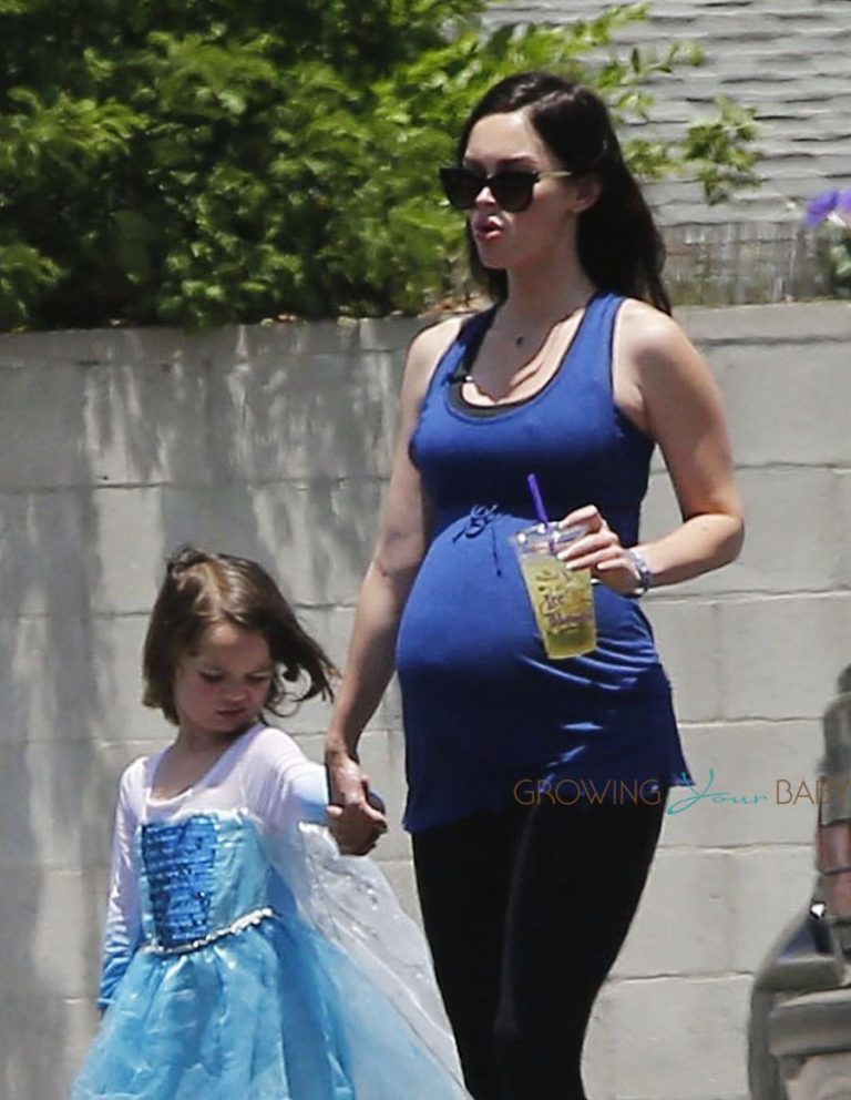 Pregnant Megan Fox Out With her son Noah In Studio City | Growing Your Baby