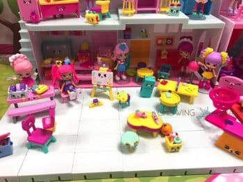 Shopkins Happy Places School