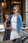 Pregnant Jessica Alba shops on black Friday