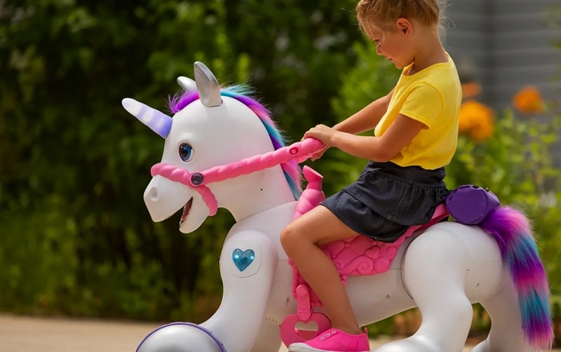 kids ride on unicorn