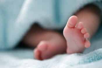 newborn baby feet