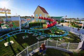 Daddy Pig's Roller Coaster Peppa Pig Theme Park