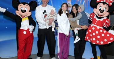 Jenna Dewan and Steve Kazee with kids Evie Tatum, Callum and Rhiannon at Disney on ice in LA