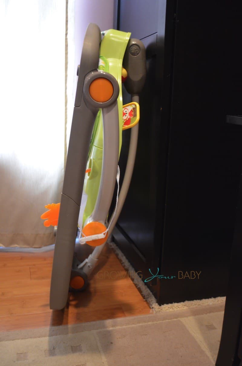 fisher price folding jumperoo