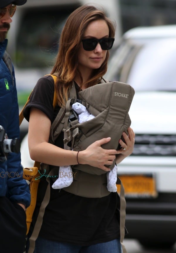 Olivia Wilde Takes Baby Otis For A Walk | Growing Your Baby
